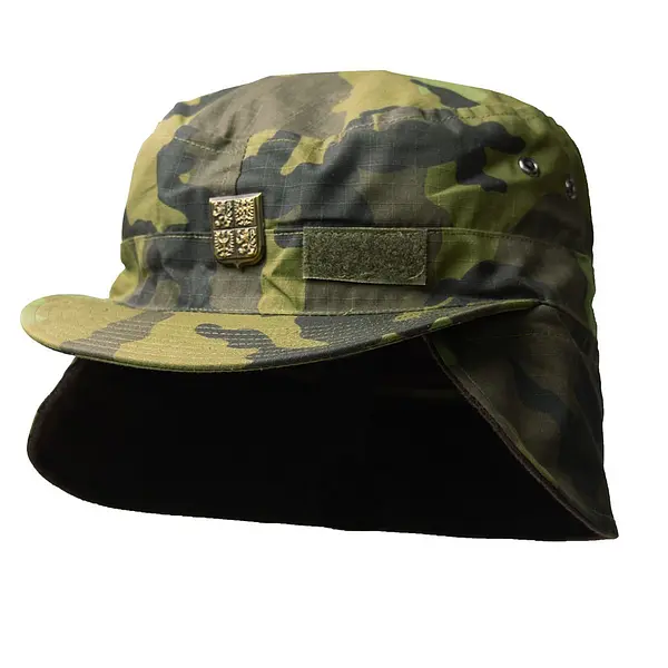 czech-army-patrol-cap-with-emblem